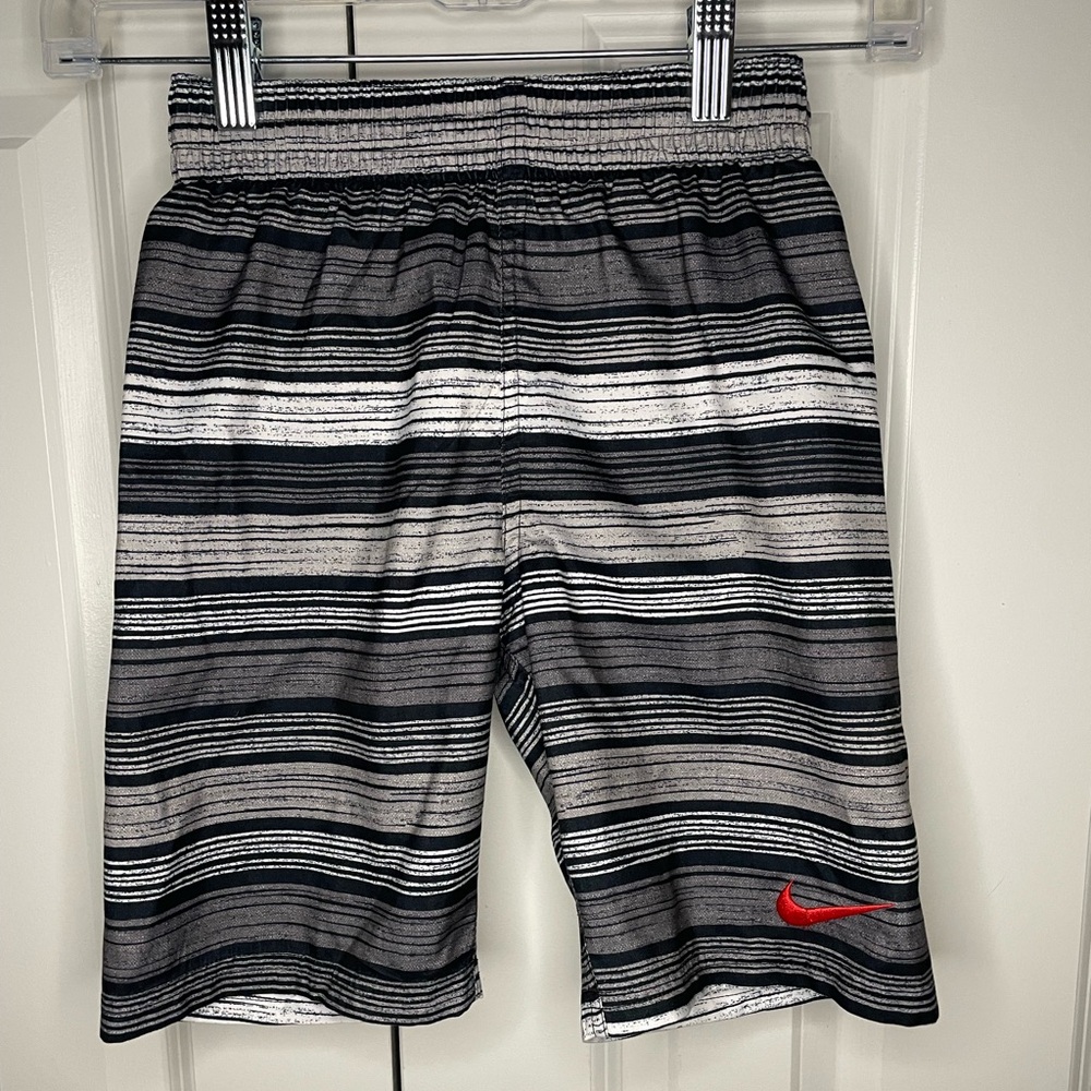 Nike brief lined bathing suit w/ Velcro pocket Boys Small